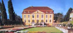 Barockgarten Heidenau-Großsedlitz mit Schloss